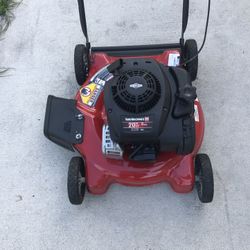 Grass mower 125cc In Mint Condition 70$