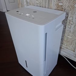 35 pt. Dehumidifier with Smart Dry for Bedroom , Basement, or Very Damp Rooms up to 3000 sq.ft. in White,  ENERGY STAR W13.75" D10.75" H21.75"