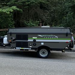 2021 ROCKWOOD FREEDOM 1640ltd POP UP CAMP TRAILER!!!