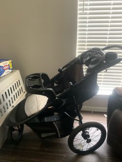 Baby Trend stroller
