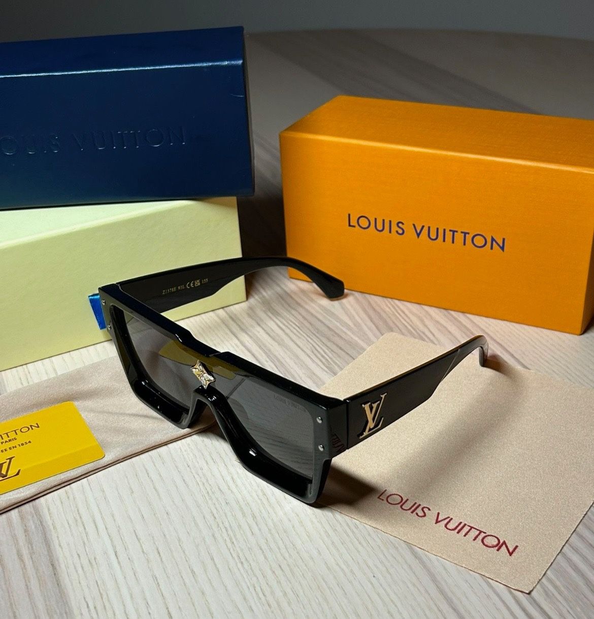 Lv Sunglasses