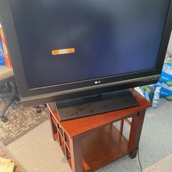LG TV 37
