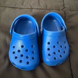 Toddler Crocs 2/3