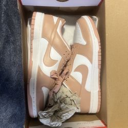 Nike Dunk Low Rose Whisper 