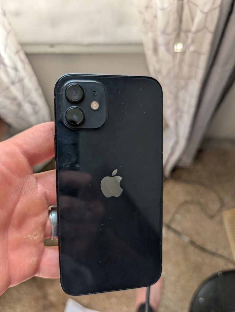 iPhone 12