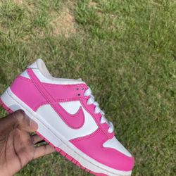 pink dunks lows