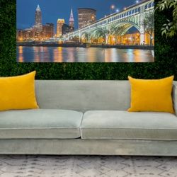 Used Jade Emerald Velvet Couch  (Free Delivery 🚚 )