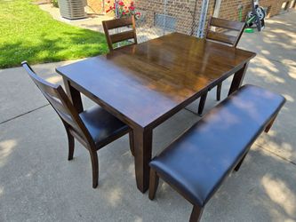 5 Piece Dinning Table Set