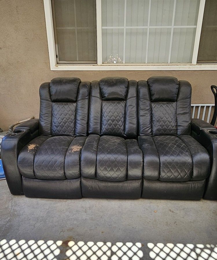 Free Couch !!!