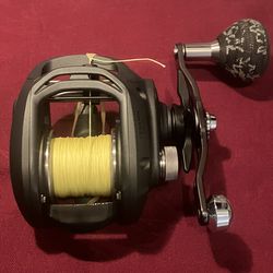 Daiwa Lexa WN 400HS-P 7:1-1 Casting Fishing Reel with Power Handle