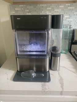 GE Profile Countertop Ice Maker
