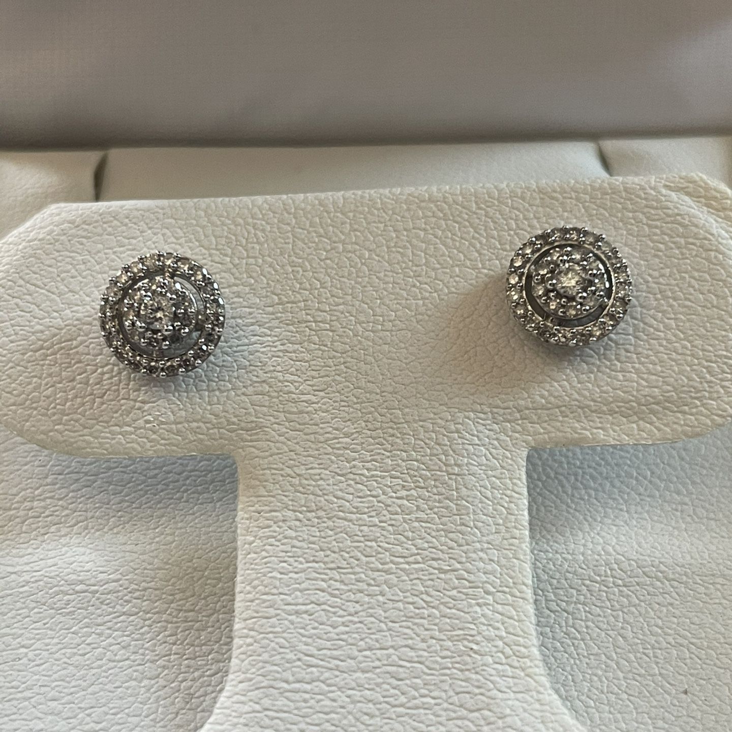 Delamore Diamond Earrings