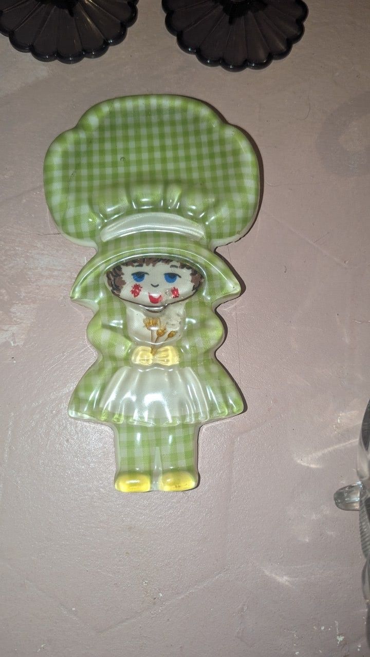 Vintage Lucite Acrylic Vintage 70’s Spoon Rest Girl Holly Hobbie Style Green Bonnet  or Rooster