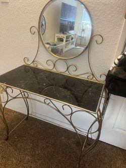 Vanity