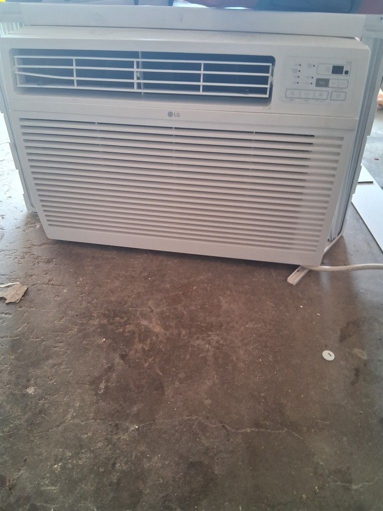 LG A/C Window Unit