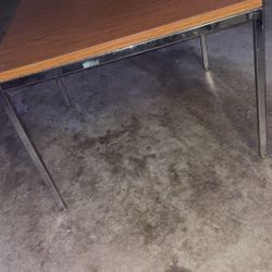 Solid Table