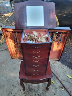 Jewelry Box