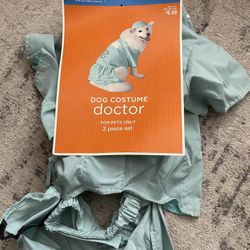 Dog Costume Dr