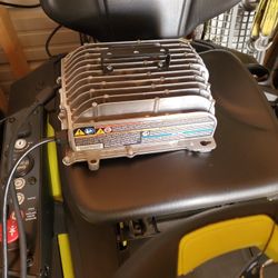 Charger 48 Volt.  Lawnmowers and  Golf Carts