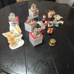 18 Christmas Items