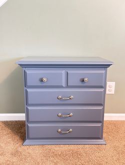 Thomasville Solid Cherry Oak Night Stand