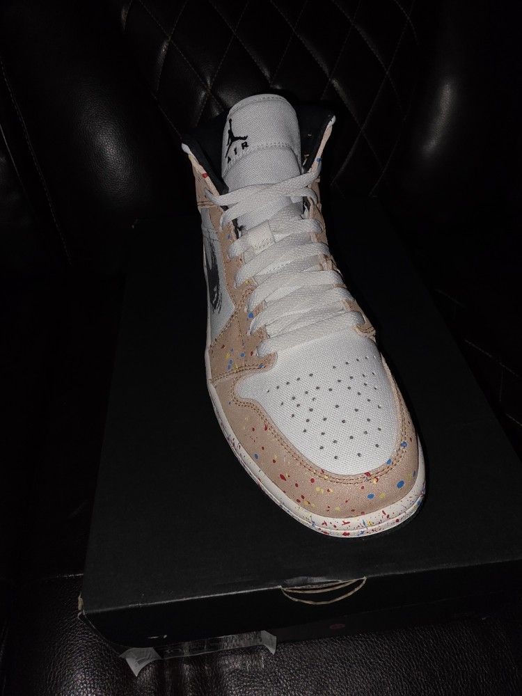 New Jordan 1 Mid SE Brushstroke Paint Splatter
