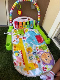 Monkey piano mat
