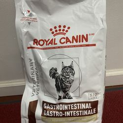 Unopened Dry Cat Food, 8.8-lb bag