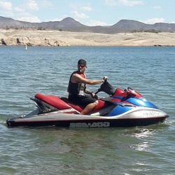 2 SeaDoo jet skis.  Both Run Fine. As is 2000