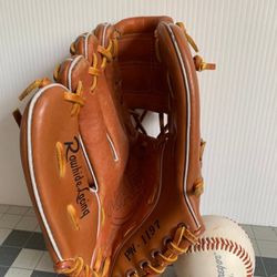 MAG Pee Wee Left Handed Little League Baseball Glove