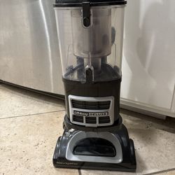 Shark Lift away Deluxe Navigator 