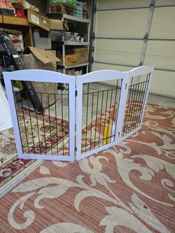 3 panel dog gate