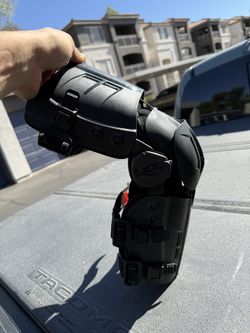 Knee Braces