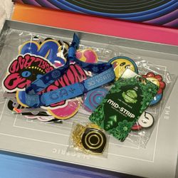 EDC (4) SUNDAY ONLY SHUTTLE PASSES 