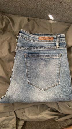Kendall & Kylie Light Wash Jeans