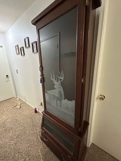 Gun case holder