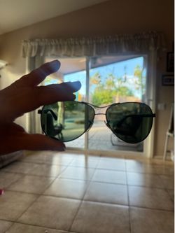 Polarized ray bans