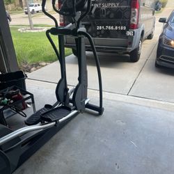 Sports Art 8300 Commercial Elliptical for Sale in Richmond TX OfferUp