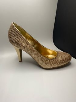 Gold Sparkled Pumps Heal