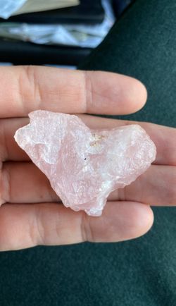 Raw rose Quartz stone heart shaped