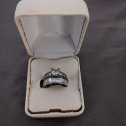 Engagement/Wedding Rings