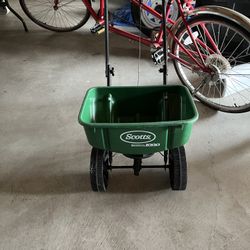 Lawn Spreader