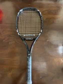 Yonex Ezone 100 Tennis Racket 4 1/4 grip great condition