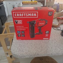 Craftman 16ga Straight Nailer (Tool Only)