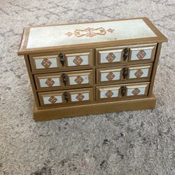 Vintage Jewelry Box