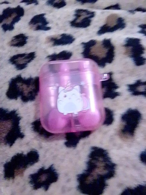 Hello Kitty Earbuds