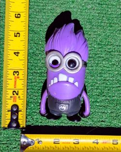 Funko POP! Disney Despicable Me 2 #37 Vinyl Evil Minion Vaulted Loose Figure GUC