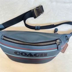 All leather COACH  Fanny/Crossbody Purse 