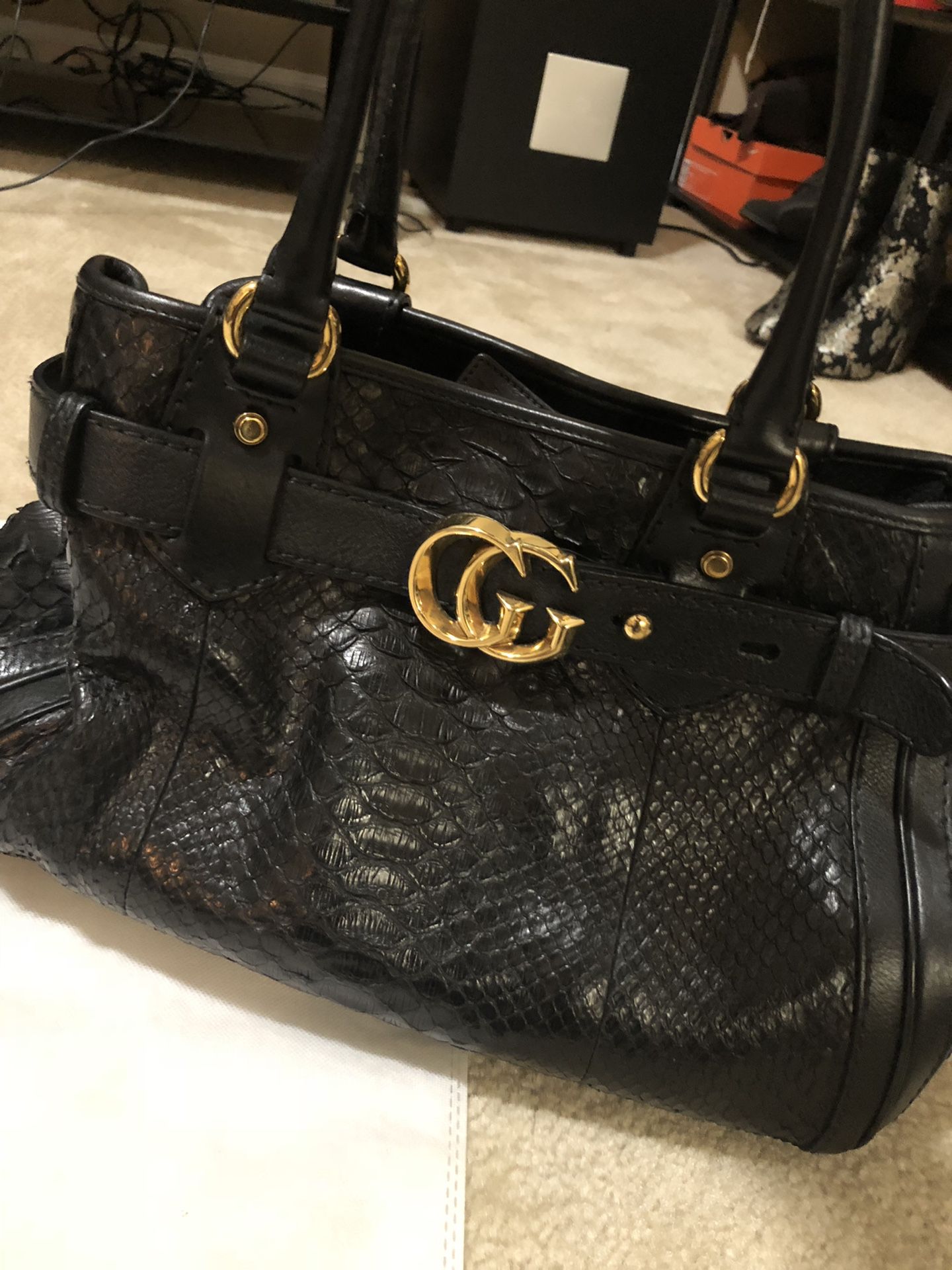 GUCCI python purse