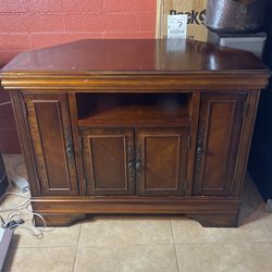 TV Stand- Great Quality 